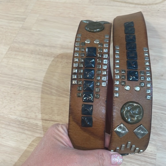 Linea Pelle Leather Belt - Picture 2 of 7